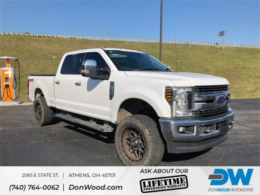 2018 Ford F-250 Lariat photo 1