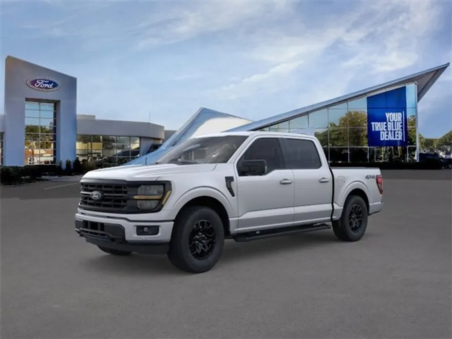 2025 Ford F-150 XLT photo 1