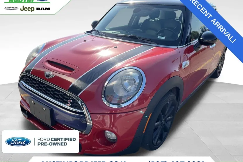 2017 Mini Cooper 4 Door Hardtop S photo 1
