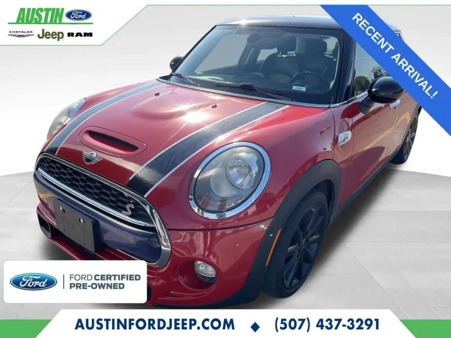 2017 Mini Cooper 4 Door Hardtop S photo 1