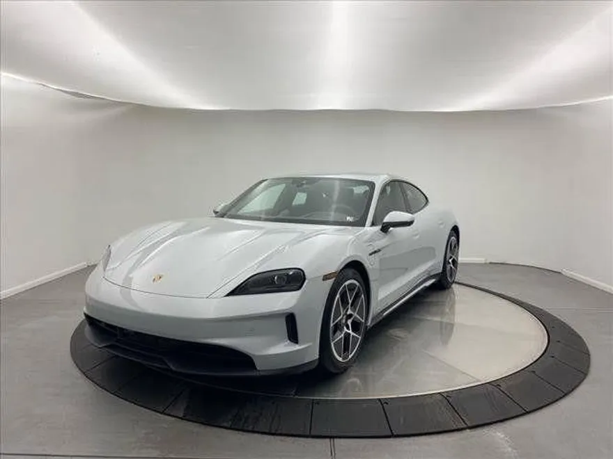 2025 Porsche Taycan S photo 1