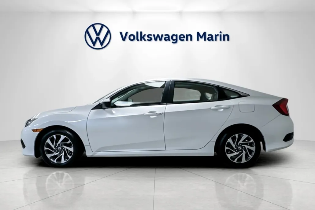 2016 Honda Civic EX photo 1