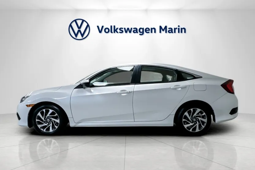 2016 Honda Civic EX photo 1