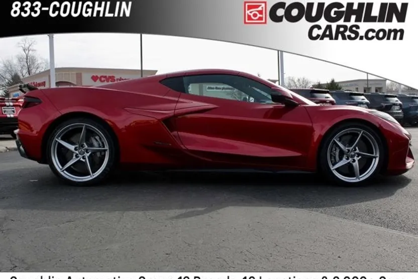 2024 Chevrolet Corvette E-Ray 1LZ photo 1