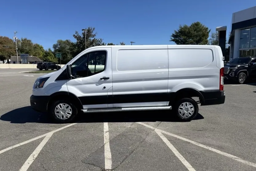 2023 Ford Transit Cargo Van photo 1