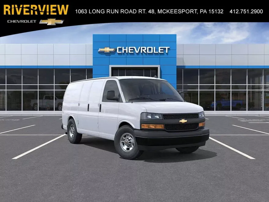 2025 Chevrolet Express Cargo 3500 photo 1