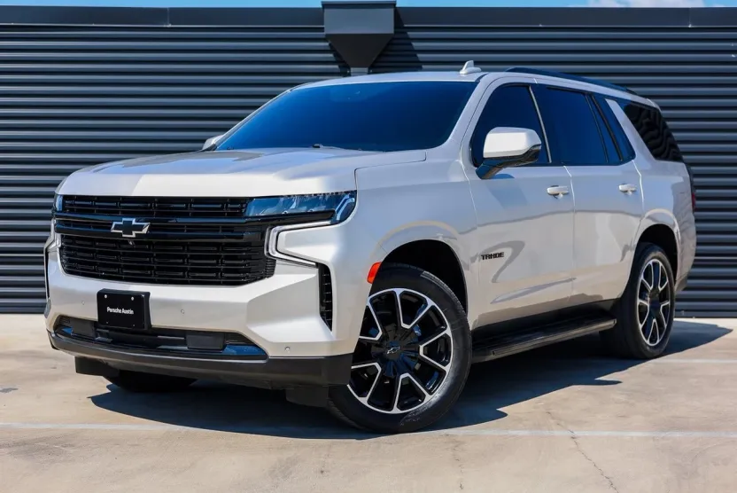 2024 Chevrolet Tahoe RST photo 1