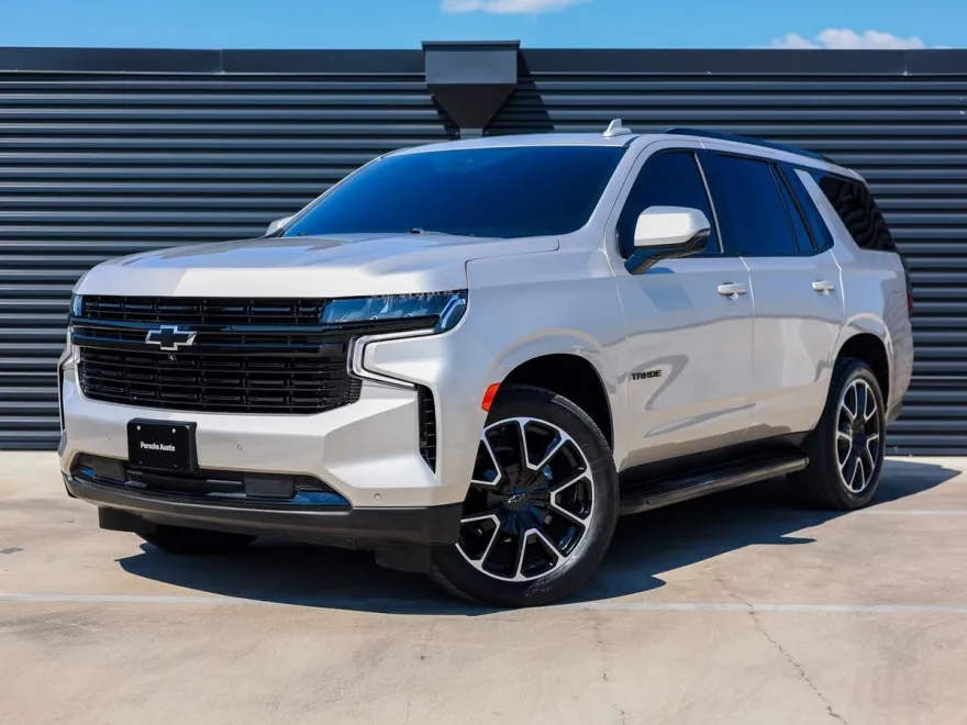 2024 Chevrolet Tahoe RST photo 1