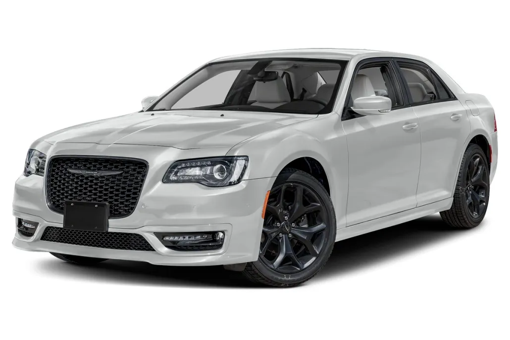 2023 Chrysler 300 Touring L photo 1