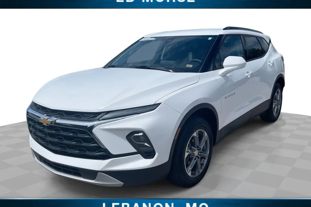 2023 Chevrolet Blazer 2LT photo 1