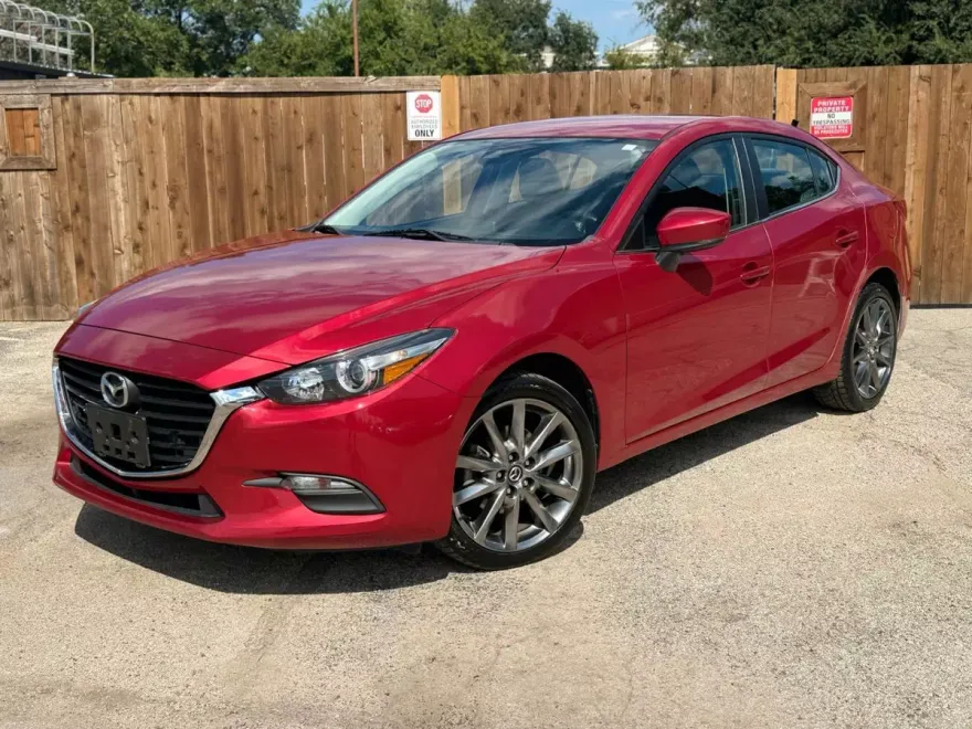 2018 Mazda Mazda3 Touring Sedan photo 1