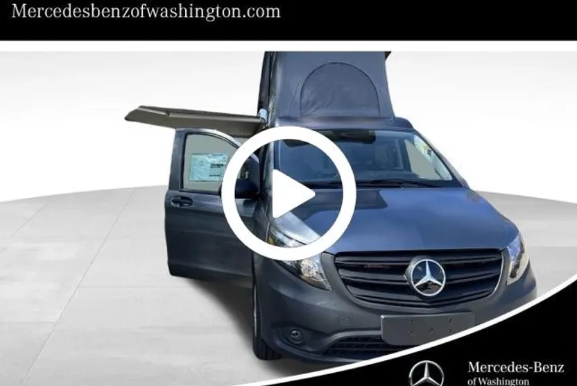 2023 Mercedes Benz Metris Passenger Van photo 1