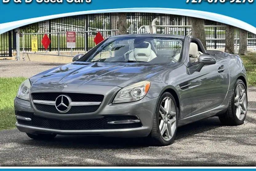2015 Mercedes Benz SLK 250 photo 1