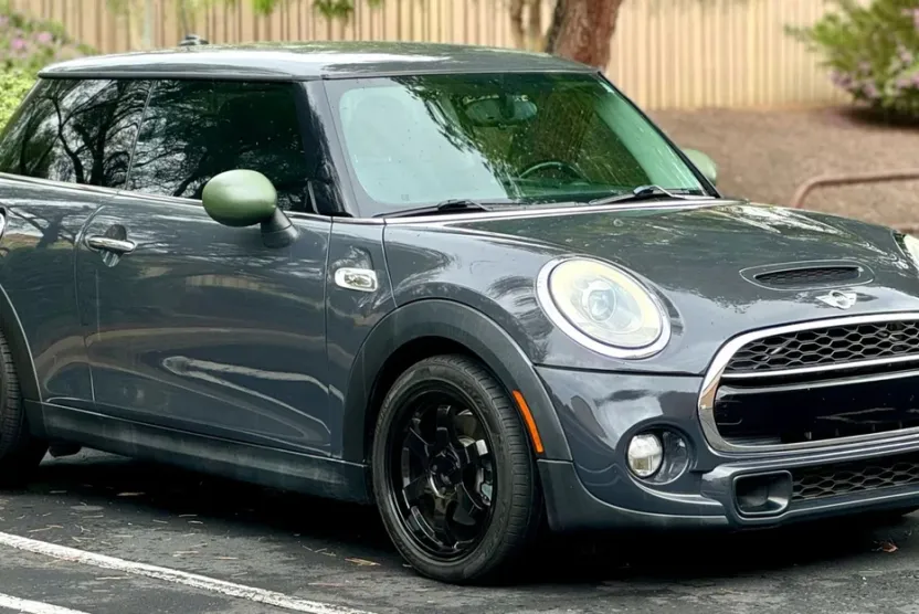 2014 Mini Cooper Hardtop S photo 1