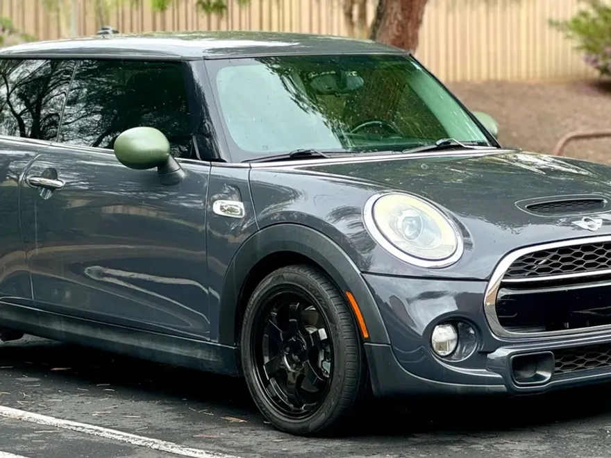 2014 Mini Cooper Hardtop S photo 1