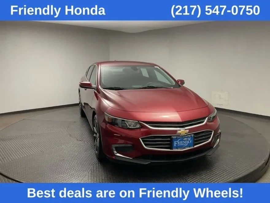 2017 Chevrolet Malibu 1LT photo 1