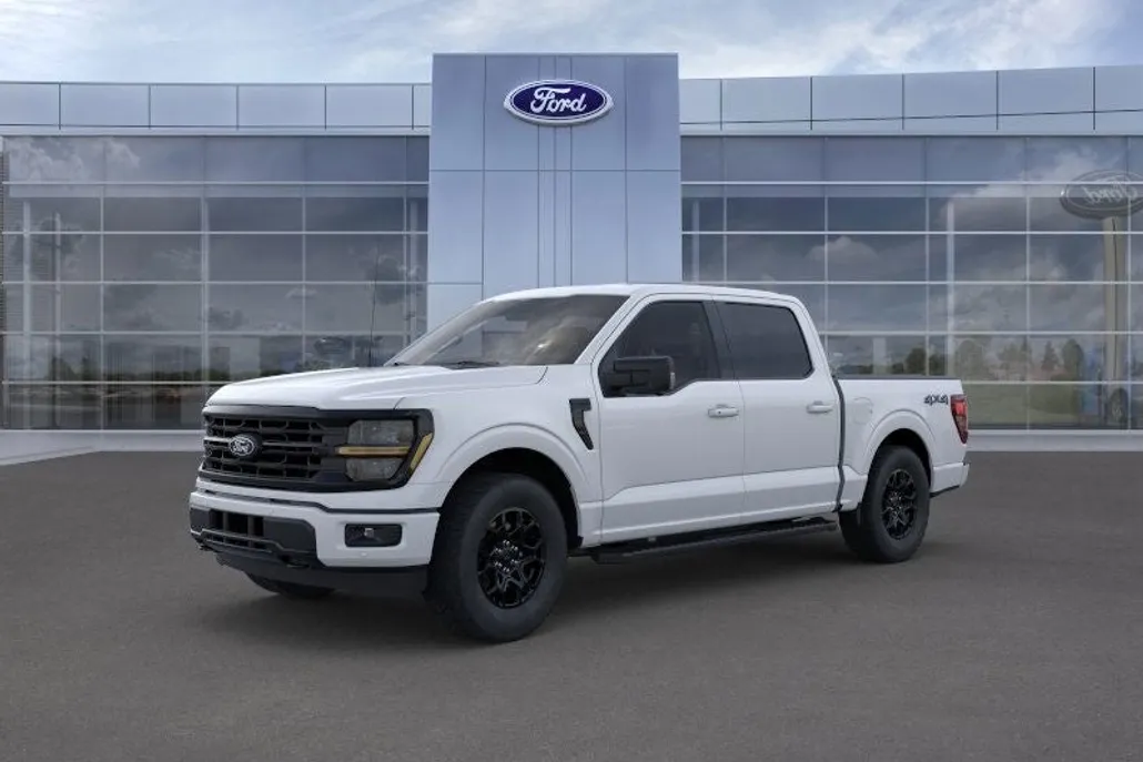 2025 Ford F-150 XLT photo 1