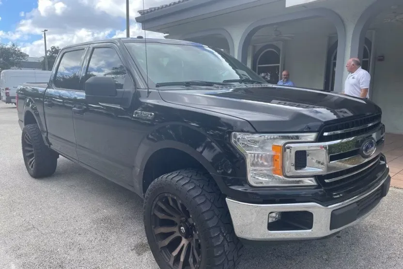2018 Ford F-150 XLT photo 1