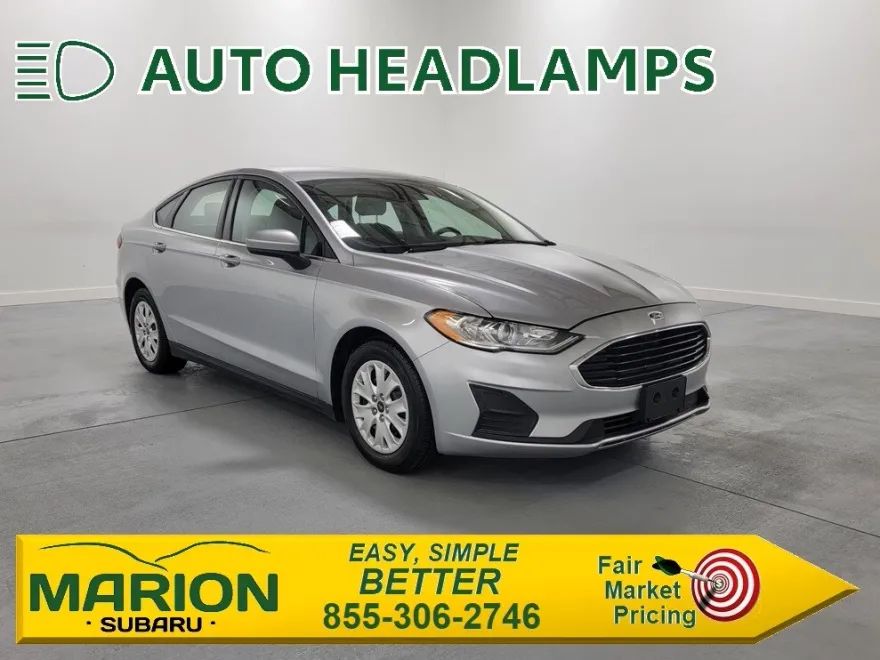 2020 Ford Fusion S photo 1