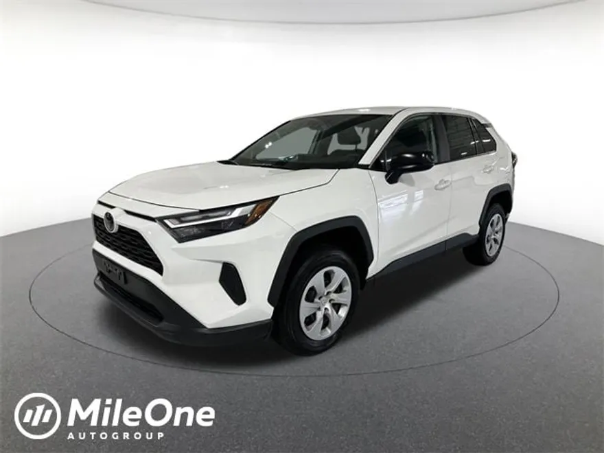 2024 Toyota RAV4 LE Sport photo 1