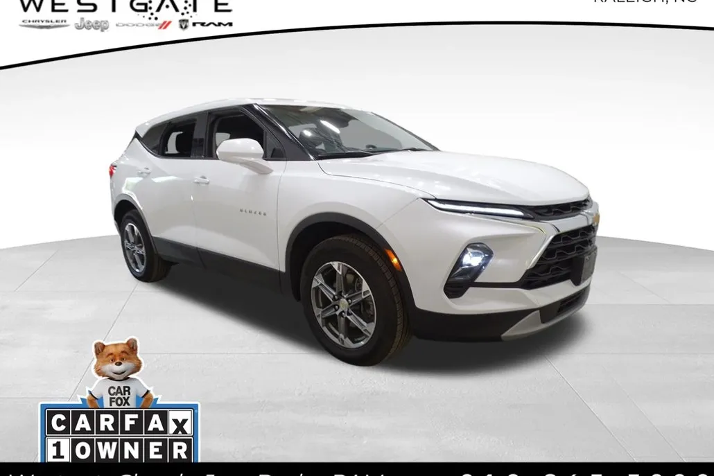 2023 Chevrolet Blazer 2LT photo 1