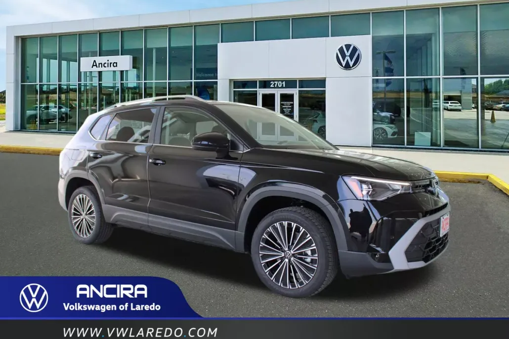 2025 Volkswagen Taos SE photo 1