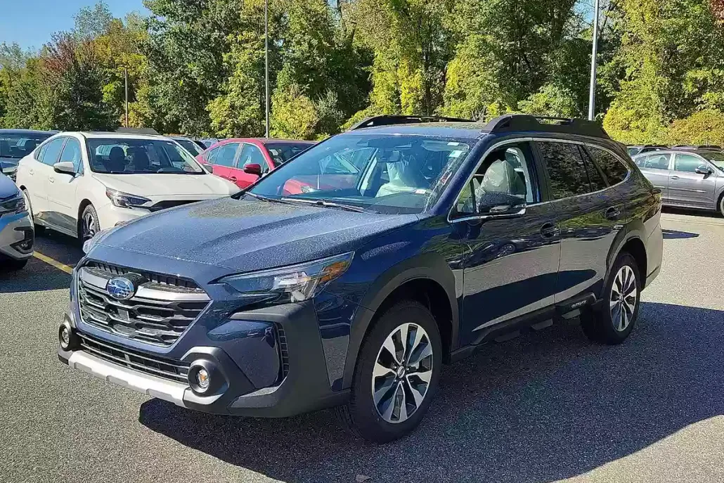 2025 Subaru Outback Limited photo 1