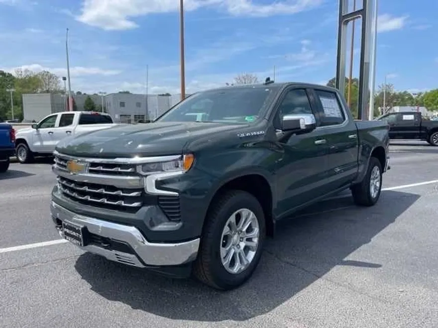 2025 Chevrolet Silverado 1500 LTZ photo 1