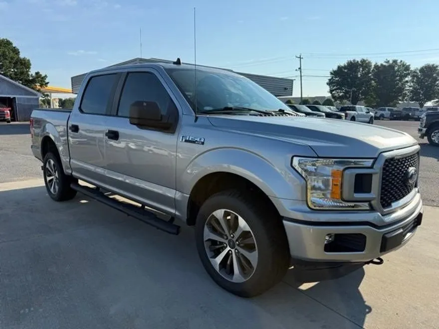 2020 Ford F-150 XL photo 1