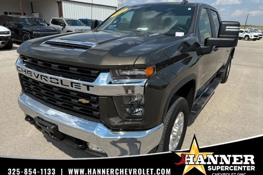 2023 Chevrolet Silverado 3500HD LT photo 1