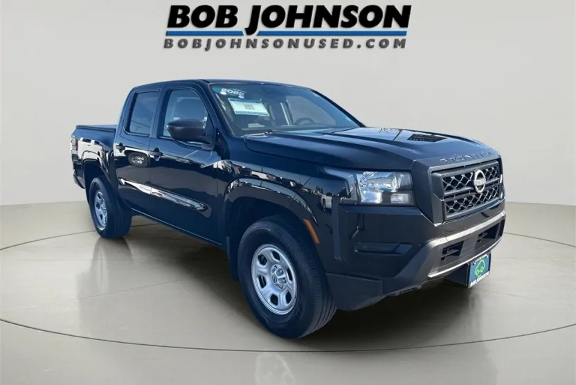 2022 Nissan Frontier Crew Cab S photo 1