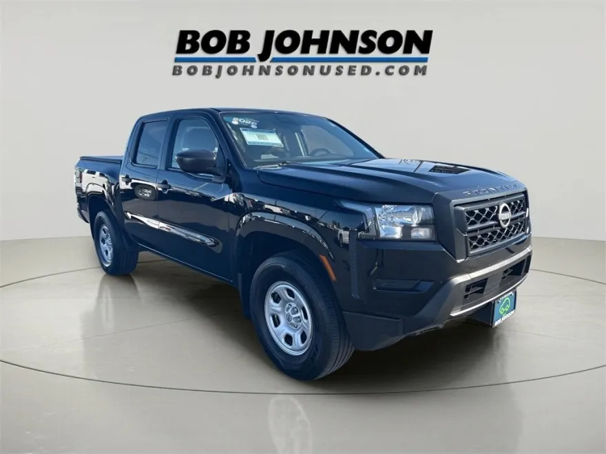 2022 Nissan Frontier Crew Cab S photo 1