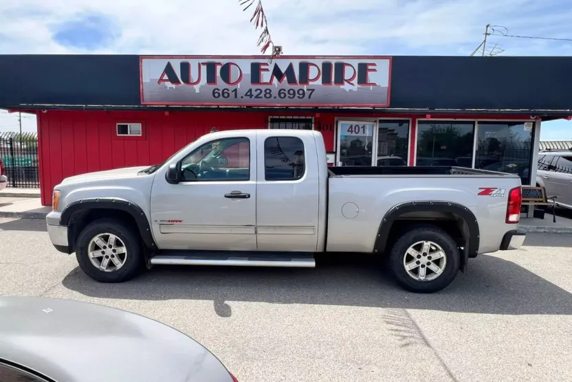 2008 Gmc Sierra 1500 SLE photo 1