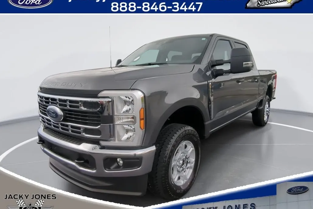 2026 Ford F-350 XLT photo 1