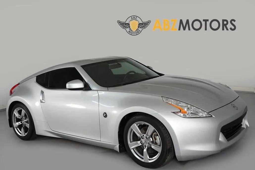 2009 Nissan 370Z Base photo 1