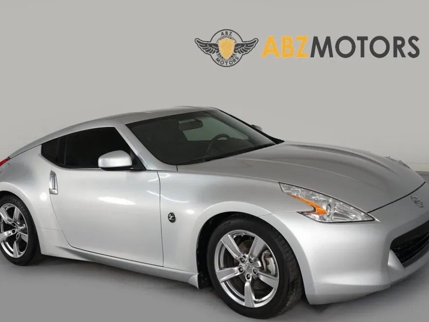 2009 Nissan 370Z Base photo 1