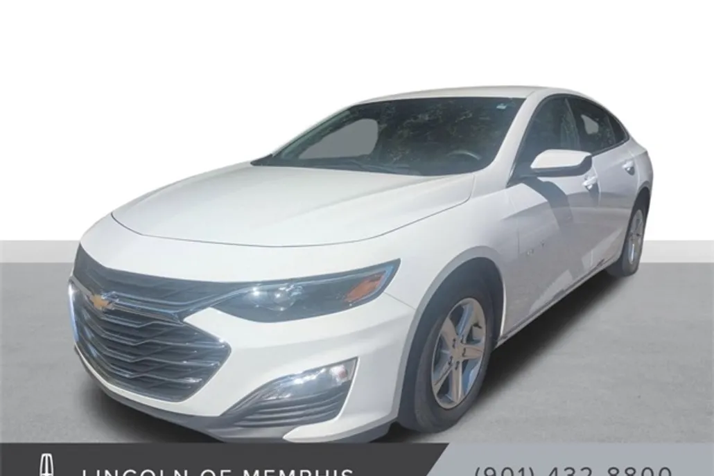 2023 Chevrolet Malibu LS photo 1