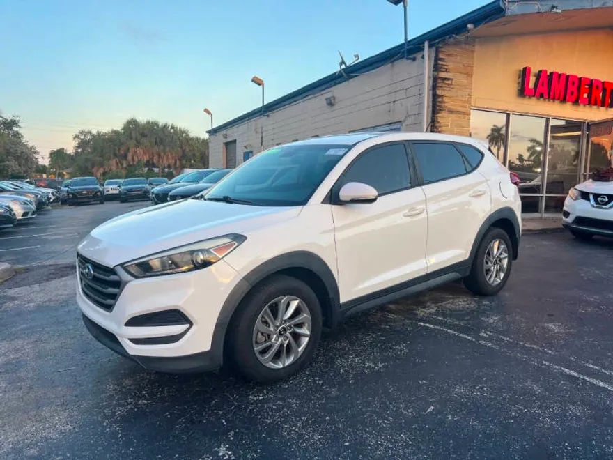 2018 Hyundai Tucson SE photo 1