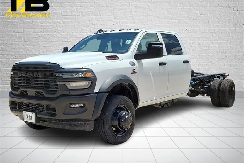 2025 Ram 4500 Tradesman photo 1