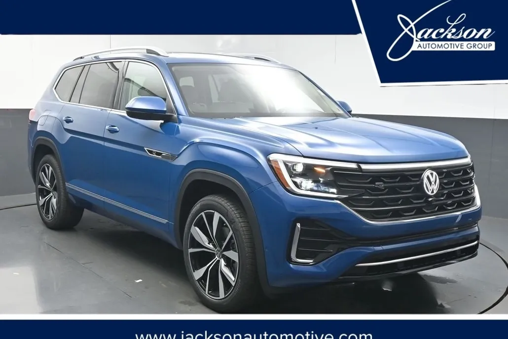 2026 Volkswagen Atlas SEL Premium R-Line photo 1
