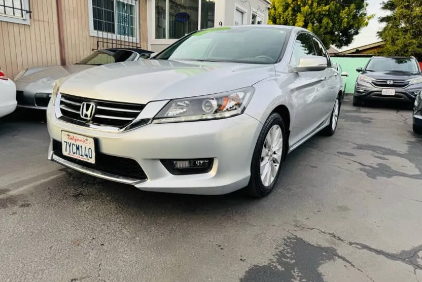 2015 Honda Accord EX-L V6 photo 1