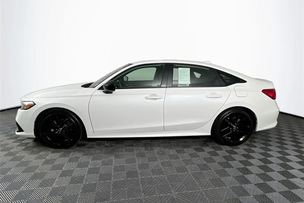 2024 Honda Civic Sport photo 1