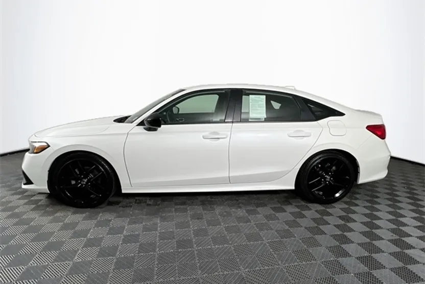2024 Honda Civic Sport photo 1