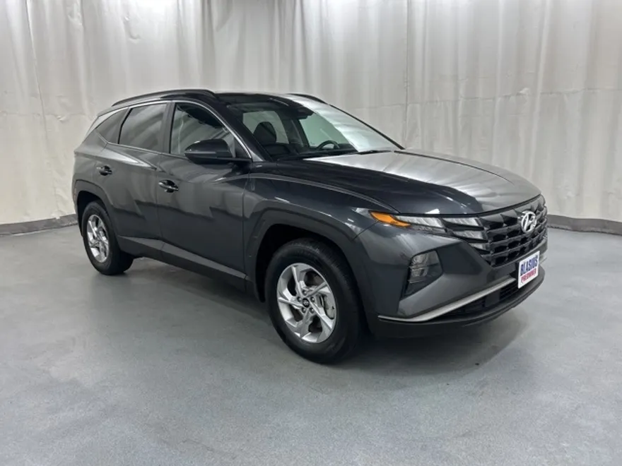 2022 Hyundai Tucson SEL photo 1