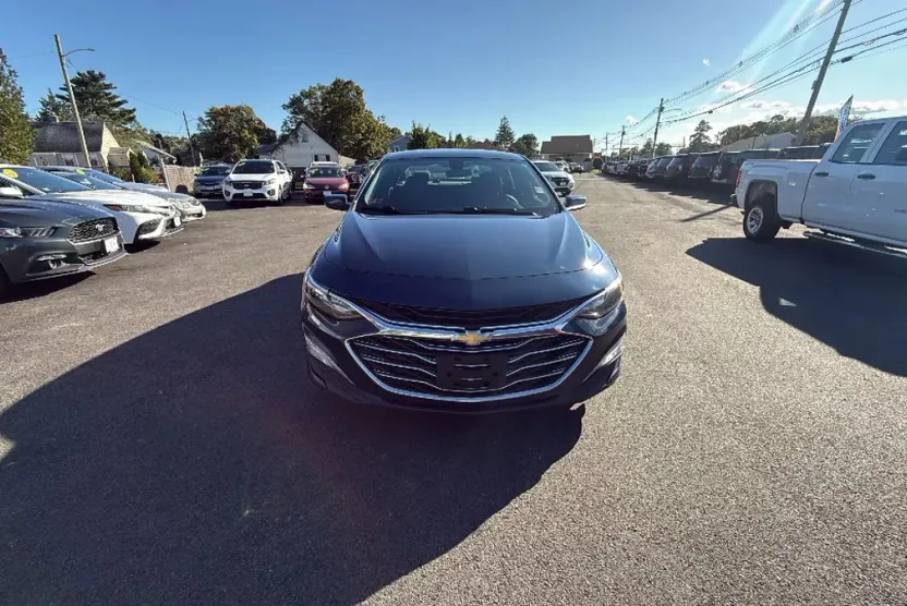 2020 Chevrolet Malibu 1LT photo 1