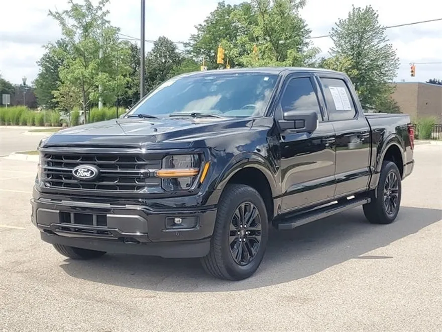 2024 Ford F-150 XLT photo 1