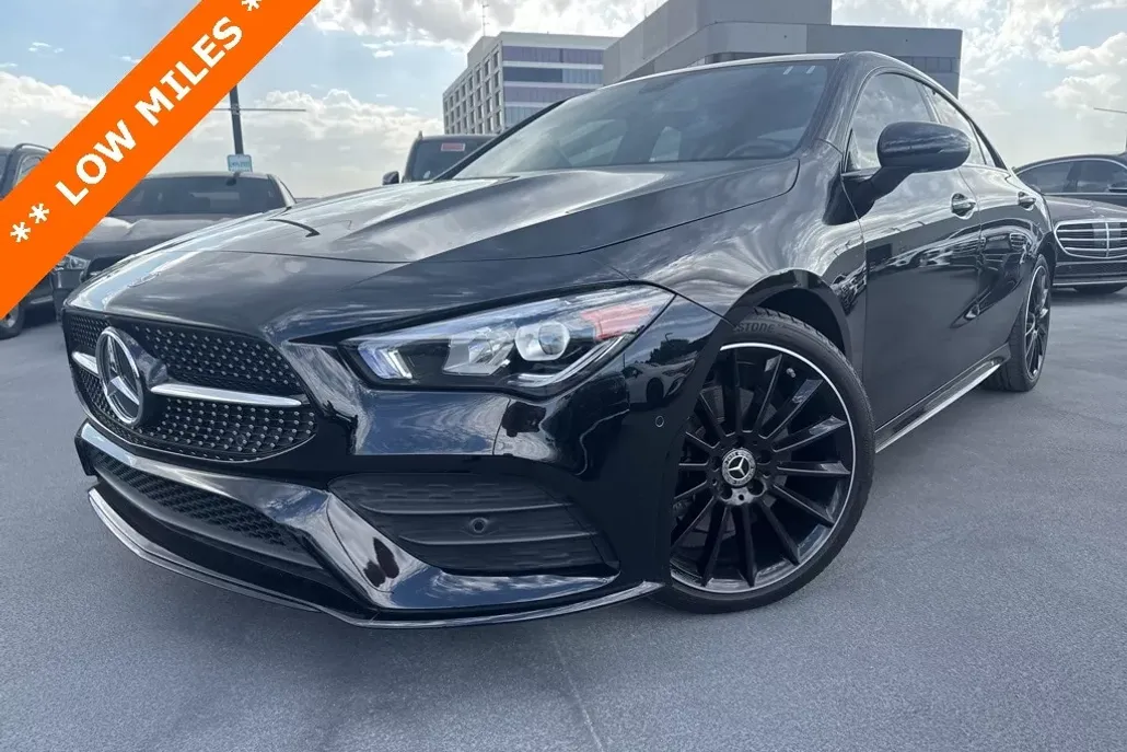 2023 Mercedes Benz CLA 250 photo 1