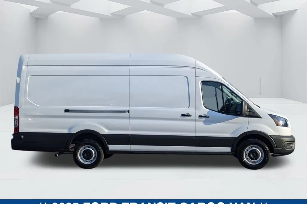 2025 Ford Transit Cargo Van photo 1