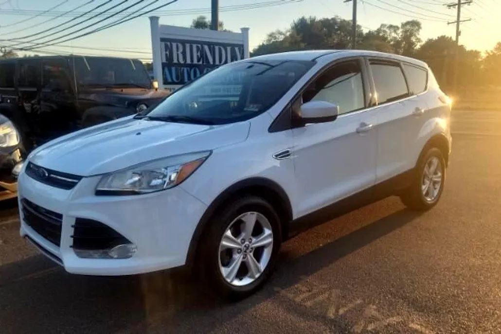 2016 Ford Escape SE photo 1