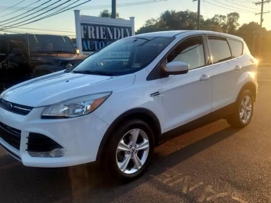2016 Ford Escape SE photo 1